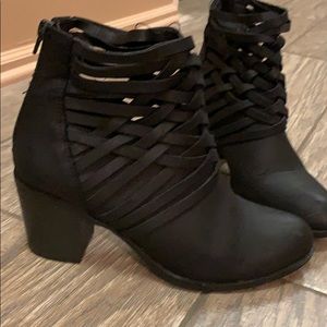 ANKLE BOOTS | SZ 8